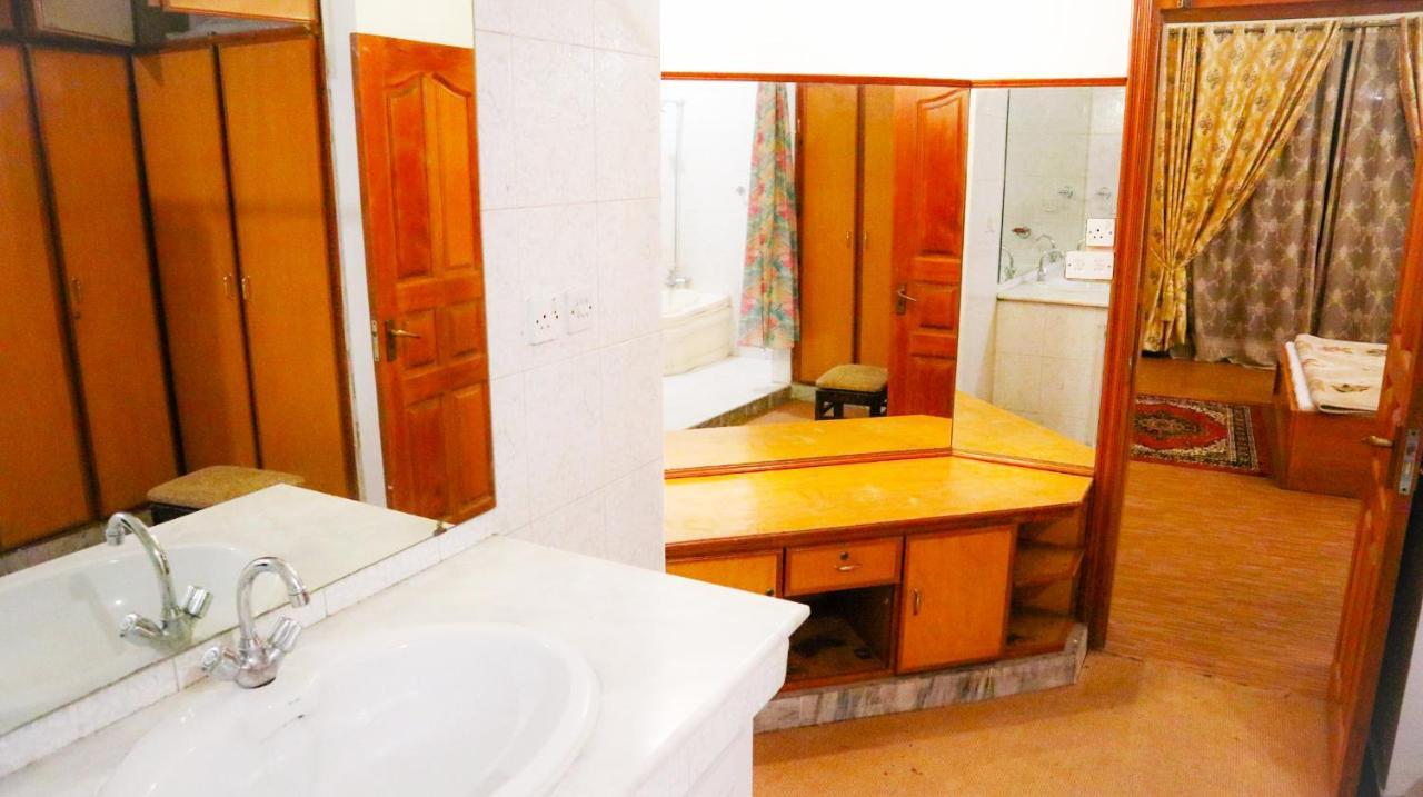 Delano Guest House Islamabad Exterior foto
